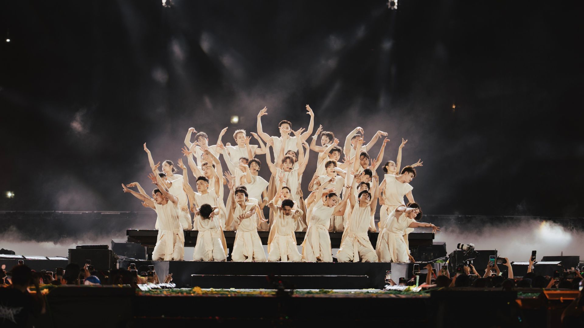 Concert "Anh trai vượt ngàn chông gai" 2026 tạo dấu ấn với chương văn hóa