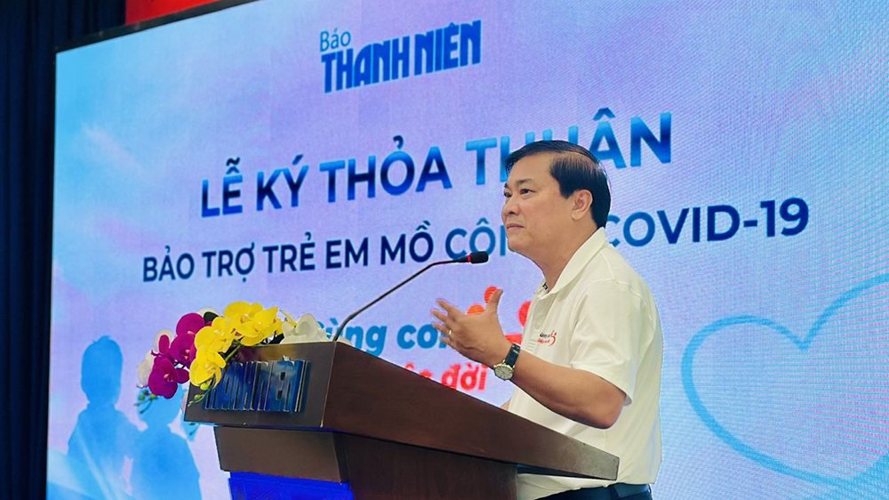 Nh&agrave; b&aacute;o Nguyễn Ngọc To&agrave;n - Tổng Bi&ecirc;n tập B&aacute;o Thanh Ni&ecirc;n chia sẻ về h&agrave;nh tr&igrave;nh 5 năm triển khai chương tr&igrave;nh &ldquo;C&ugrave;ng con đi tiếp cuộc đời&rdquo;.