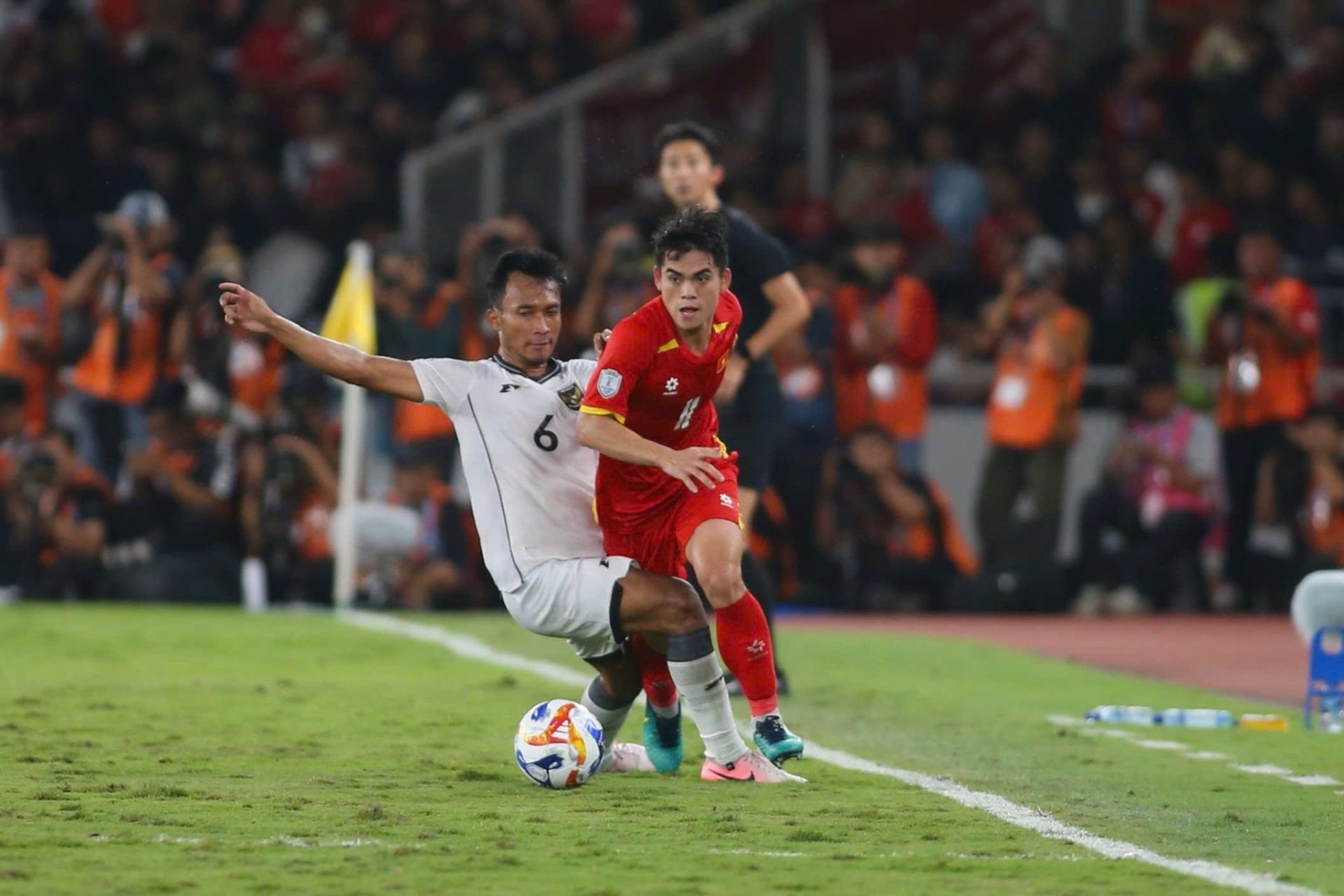 U23 Việt Nam đang giữ kỷ lục ba lần li&ecirc;n tiếp v&ocirc; địch U23 Đ&ocirc;ng Nam &Aacute;.